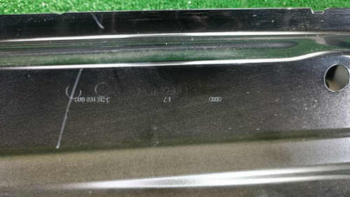 Дверь передняя правая Audi Q3 1 8U (2011-2018)
