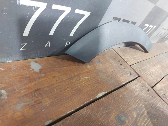 Накладка двери задней правой GAC GS8 2 21-нв Б/У Оригинал 7185062DRS0000