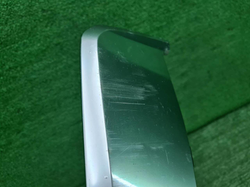 Накладка переднего бампера левая Hongqi HS3 23-нв