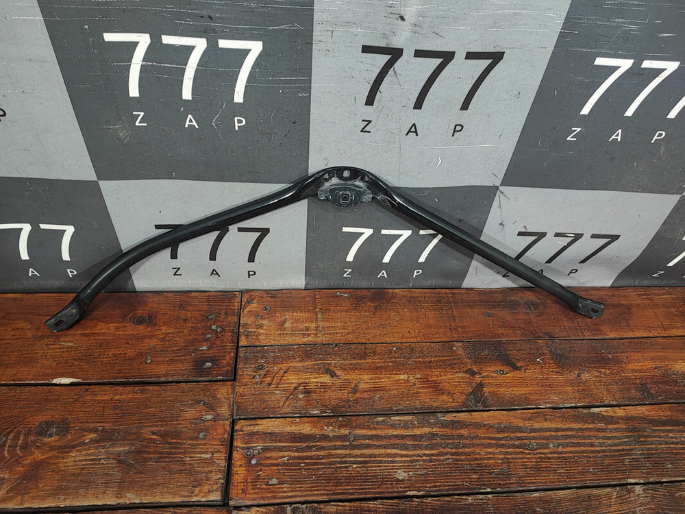 Усилитель распорка передней панели BMW X1 (F48) 14-22 Б/У Оригинал 51647434549