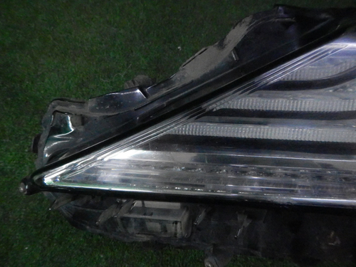 Фара левая Toyota Camry XV70 (2017-2021) LED