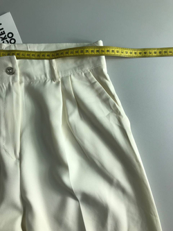 Брюки широкие, визуально на 48 размер, новые