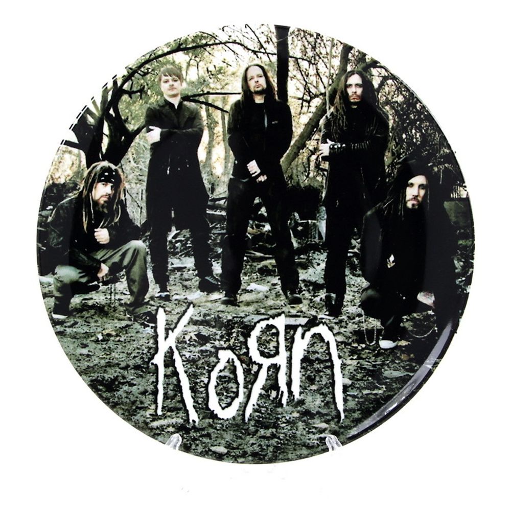 Тарелка Korn ( группа на фоне леса )