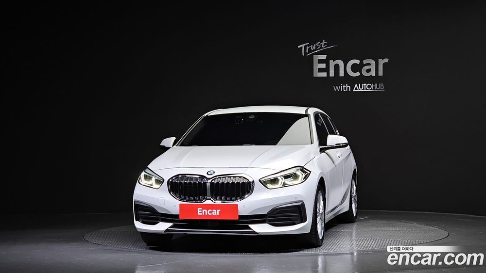 BMW 1 Series (F40) 118d Joy (05.2021)