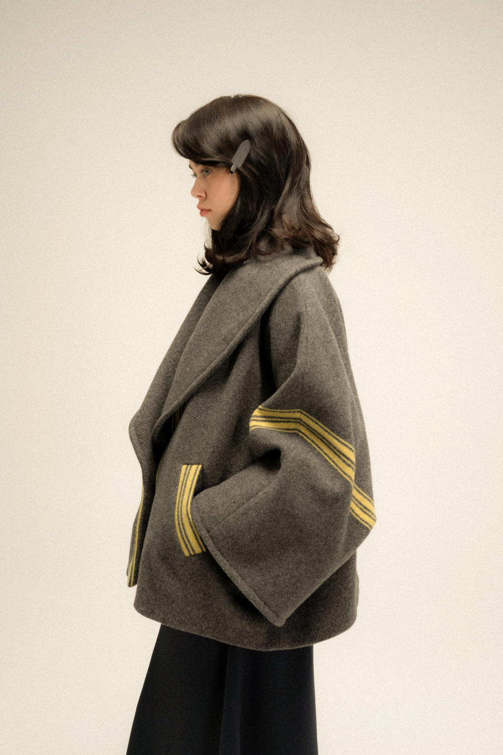 Пальто с широким воротом