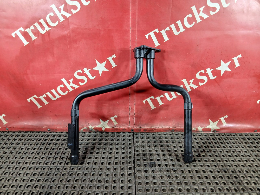 Кронштейн крыла левого