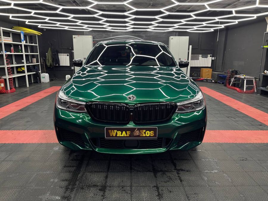 BMW GT 630d в цветной полиуретан Carbins PPF Agate Green GP-0109