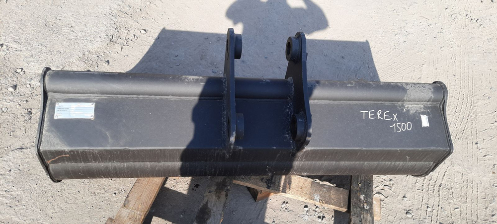 Ковш Terex 815/820/860 планировочный 1500 мм