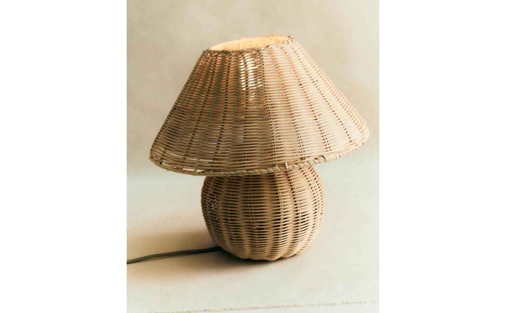 Zara Home Настольная лампа, цвет светло-бежевый, 21.5 см · 5605/047