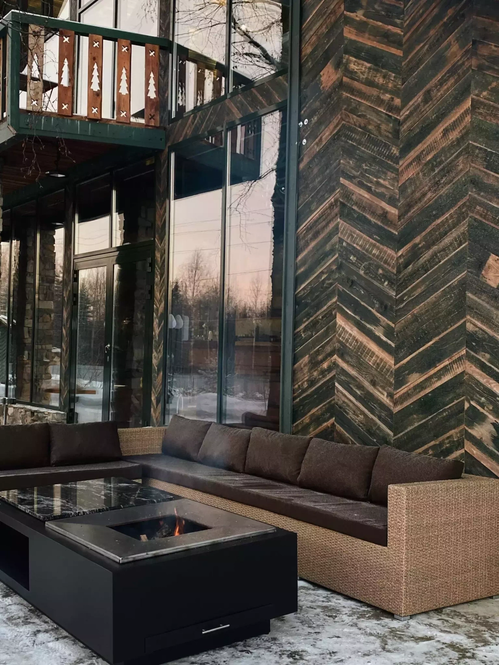 Дровяной гриль-стол Elbrus Grill Фудзияма 1000 (размер стола 2300x1200 мм)