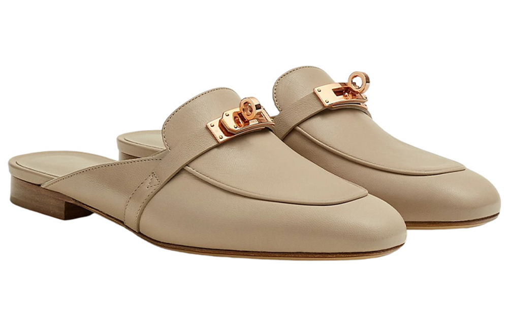 HERMES Oz Closed Toe Slippers Women"s Milk Tea Gray