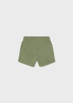 две футболки с шортами