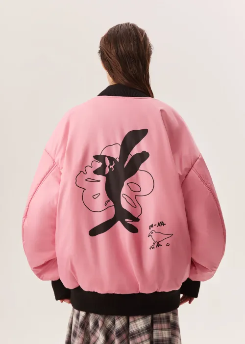 Бомбер MAGIC FLOWERS розового цвета