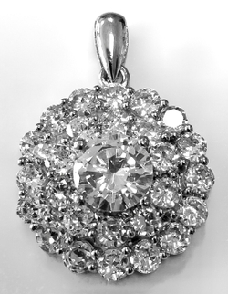 "Эстерелла" - ювелирная подвеска из серебра 925-й пробы