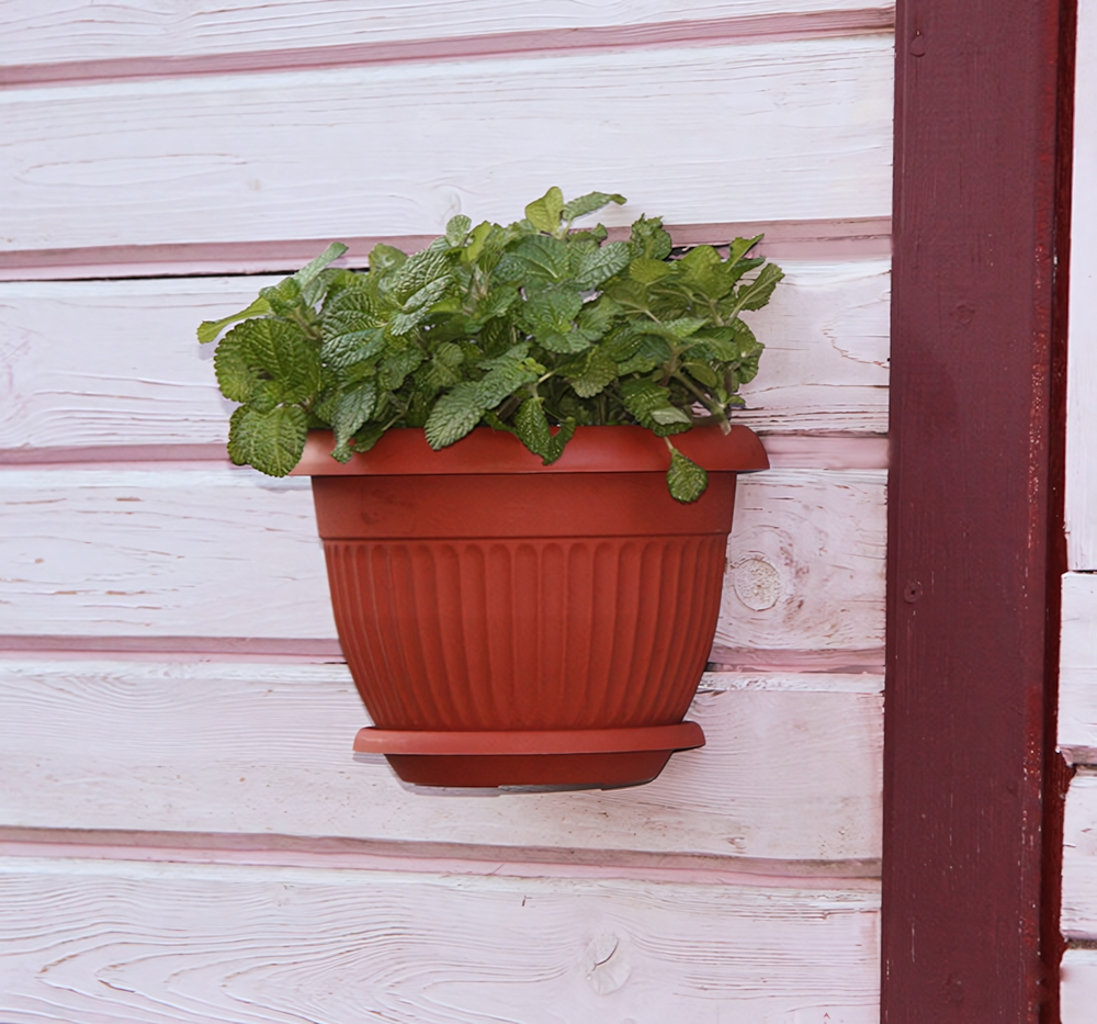 Кашпо настенное ЛИВИЯ 2,7 л D220мм М3111