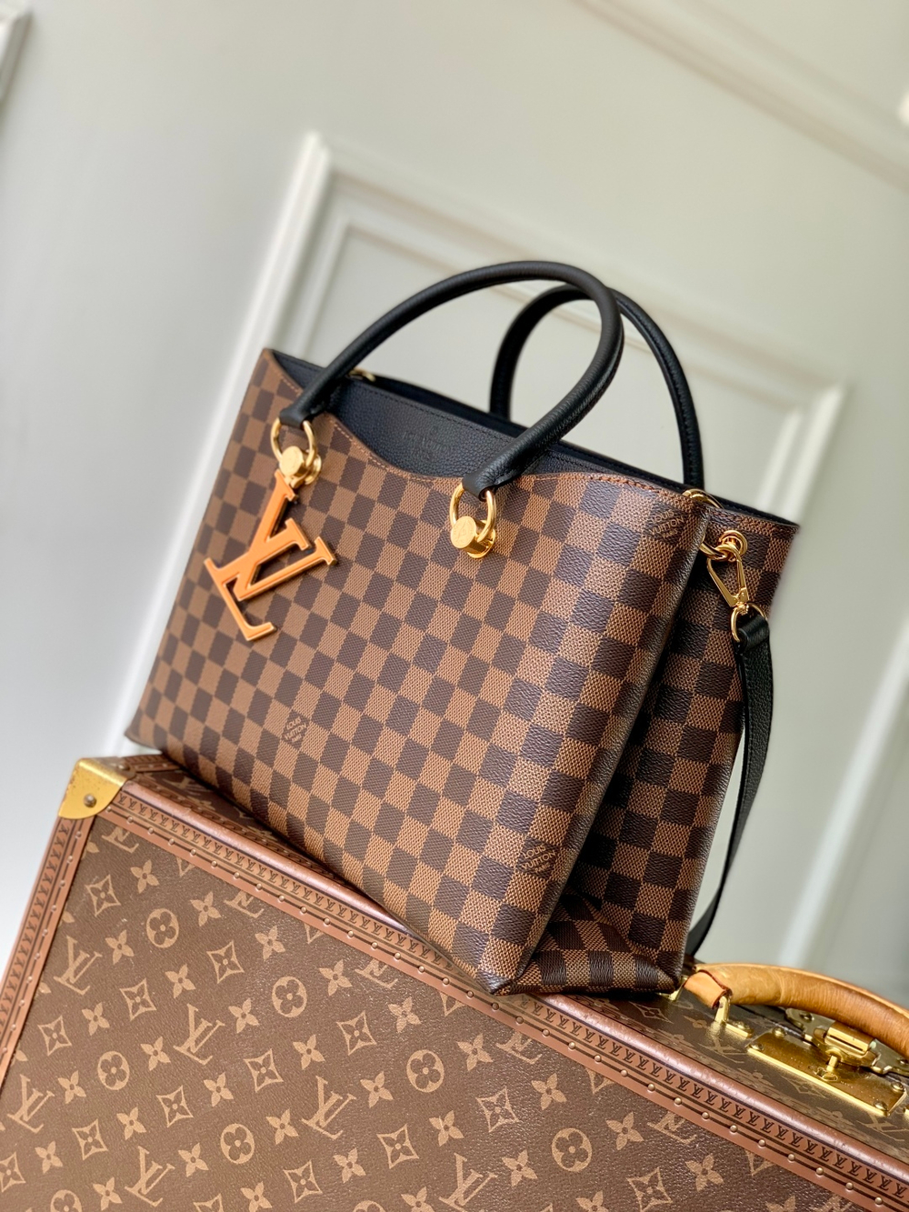 Louis Vuitton Riverside