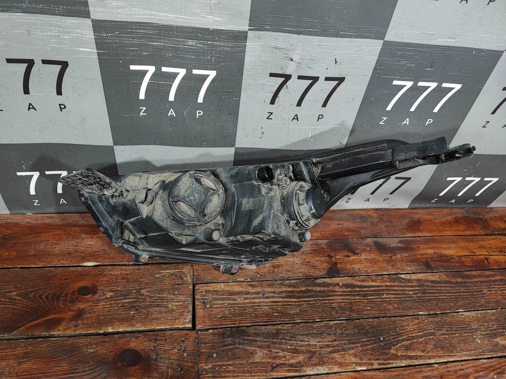 Фара правая галоген линза Hyundai Creta 1 (GS) 16-20 Б/У Оригинал 92102M0100