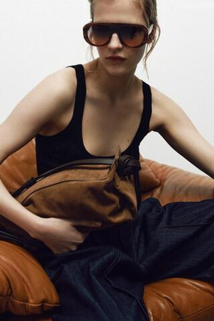 ZARA УДЛИНЕННАЯ КОЖАНАЯ СУМКА, ПЕСОЧНЫЙ/КОРИЧНЕВЫЙ