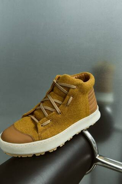 AIRSHOES mustard sherst nubuck