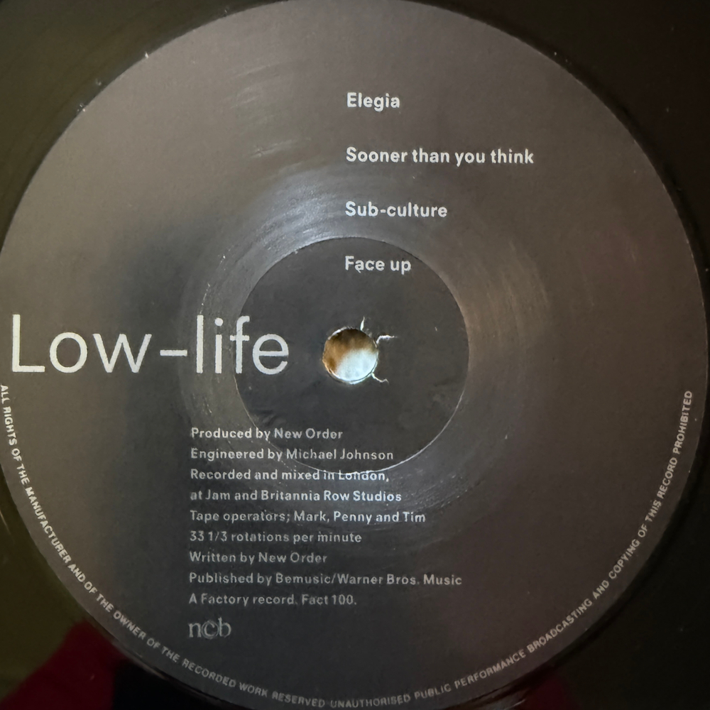 New Order ‎– Low-Life (Швеция 1985г.) Т