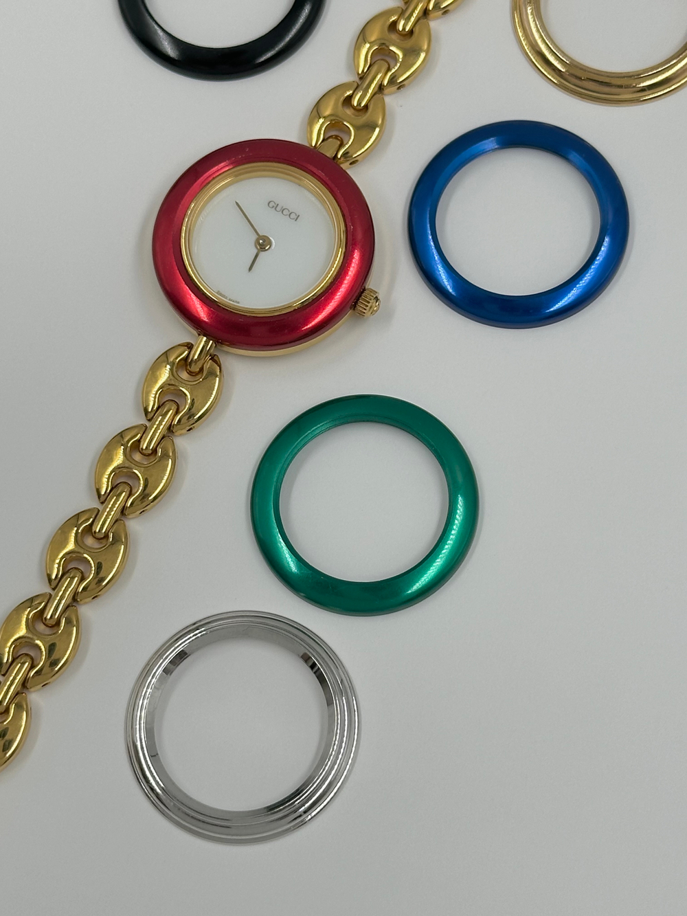 Часы Gucci 11/12.2