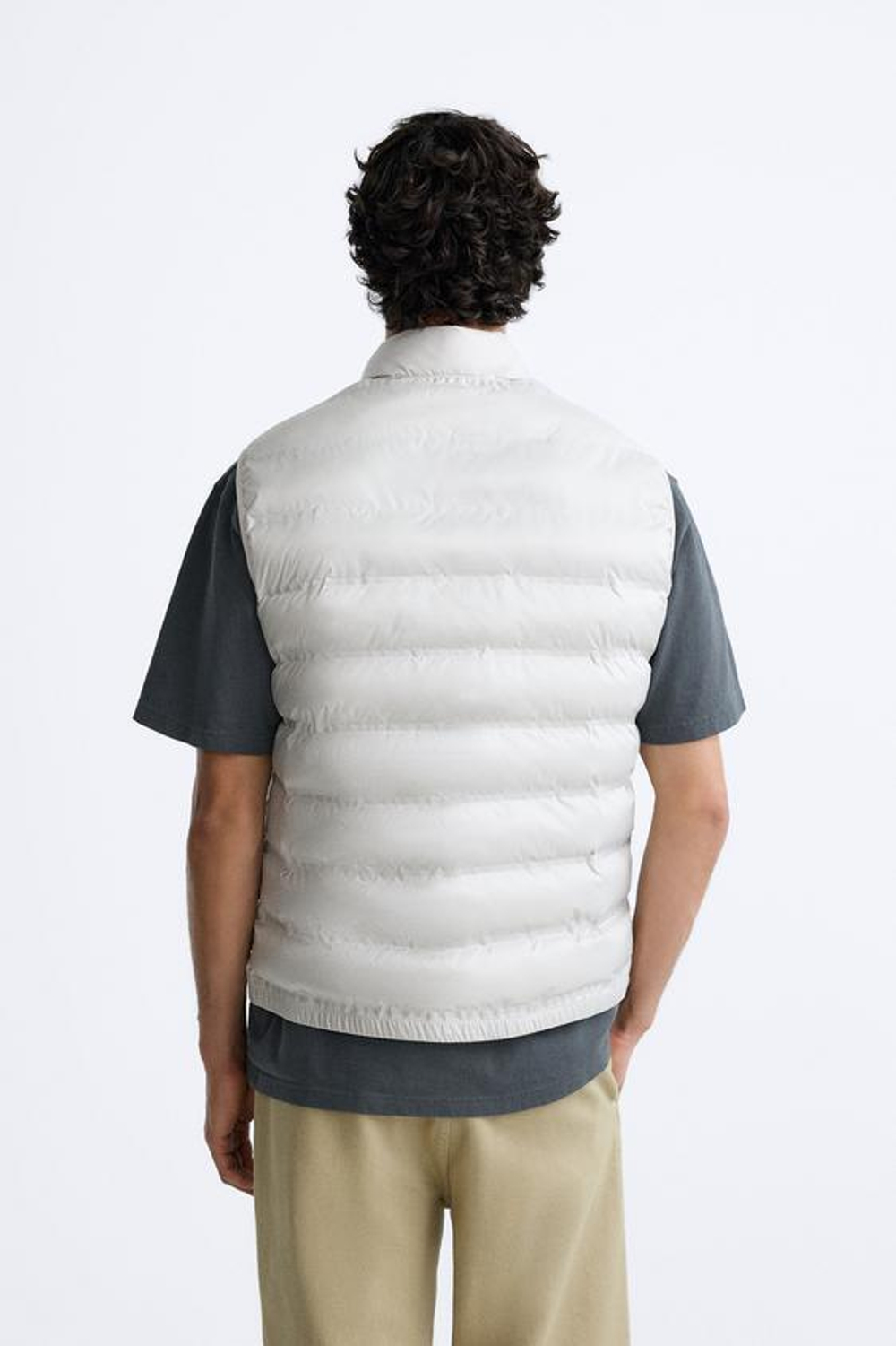 ZARA СТЕГАНЫЙ ЖИЛЕТ, СЕРЫЙ