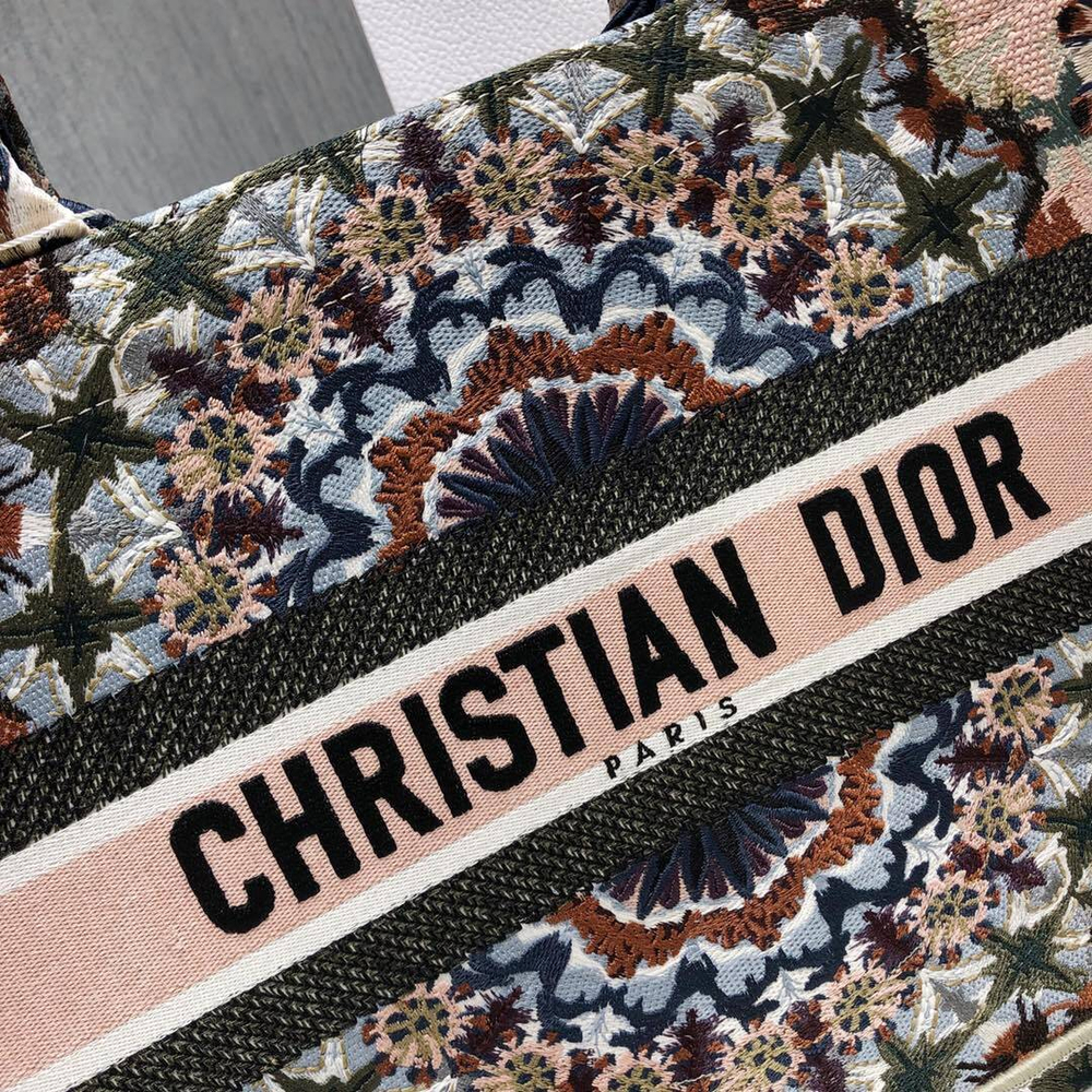 Christian Dior Book Tote 36 cm
