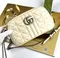 Женская сумка на плечо Gucci GG Marmont маленького размера белый