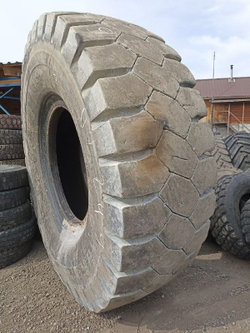 33.00R51 Bridgestone VRDP шина б/у