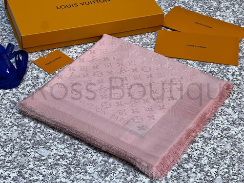 Розовая шаль Louis Vuitton Monogram Classic