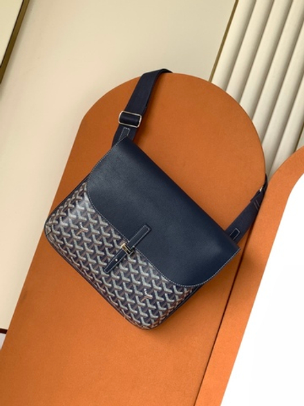 Goyard Coursier Messenger Bag 32 cm