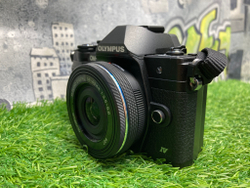 Olympus OM-D E-M10 Mark IV kit 14-42mm