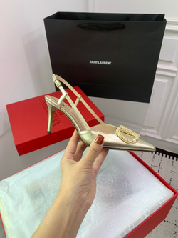 Valentino Pump (2 colors)