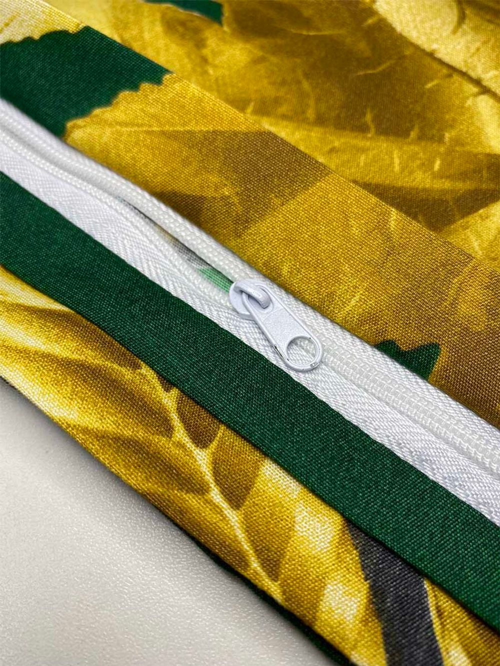 Постельное белье  полисатин Simple House "Брахма" 1,5-сп  Наволочка 50х70 см 1 шт  Простынь на резинке 90x200 см  Пододеяльник 145x215 см