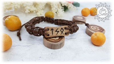 Плетеный браслет "Освобождение" с руническим ставом