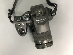 FujiFilm FinePix HS30EXR