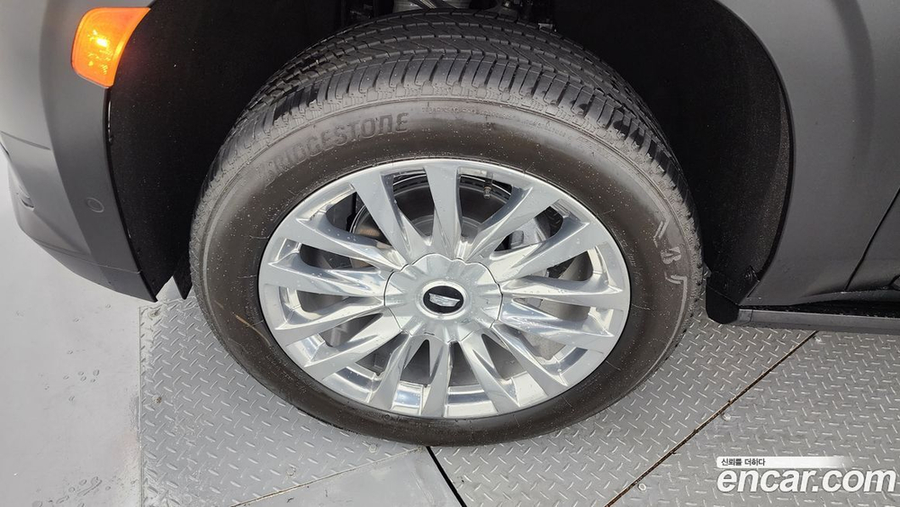 Cadillac Escalade 5 Generation 6.2 ESV (12.2022)