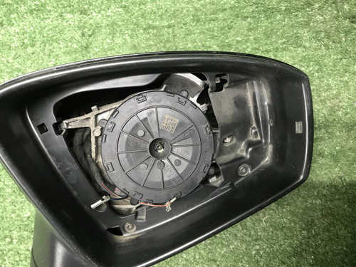 Зеркало правое VW Tiguan 2 (2016-н.в.) 15 конт.