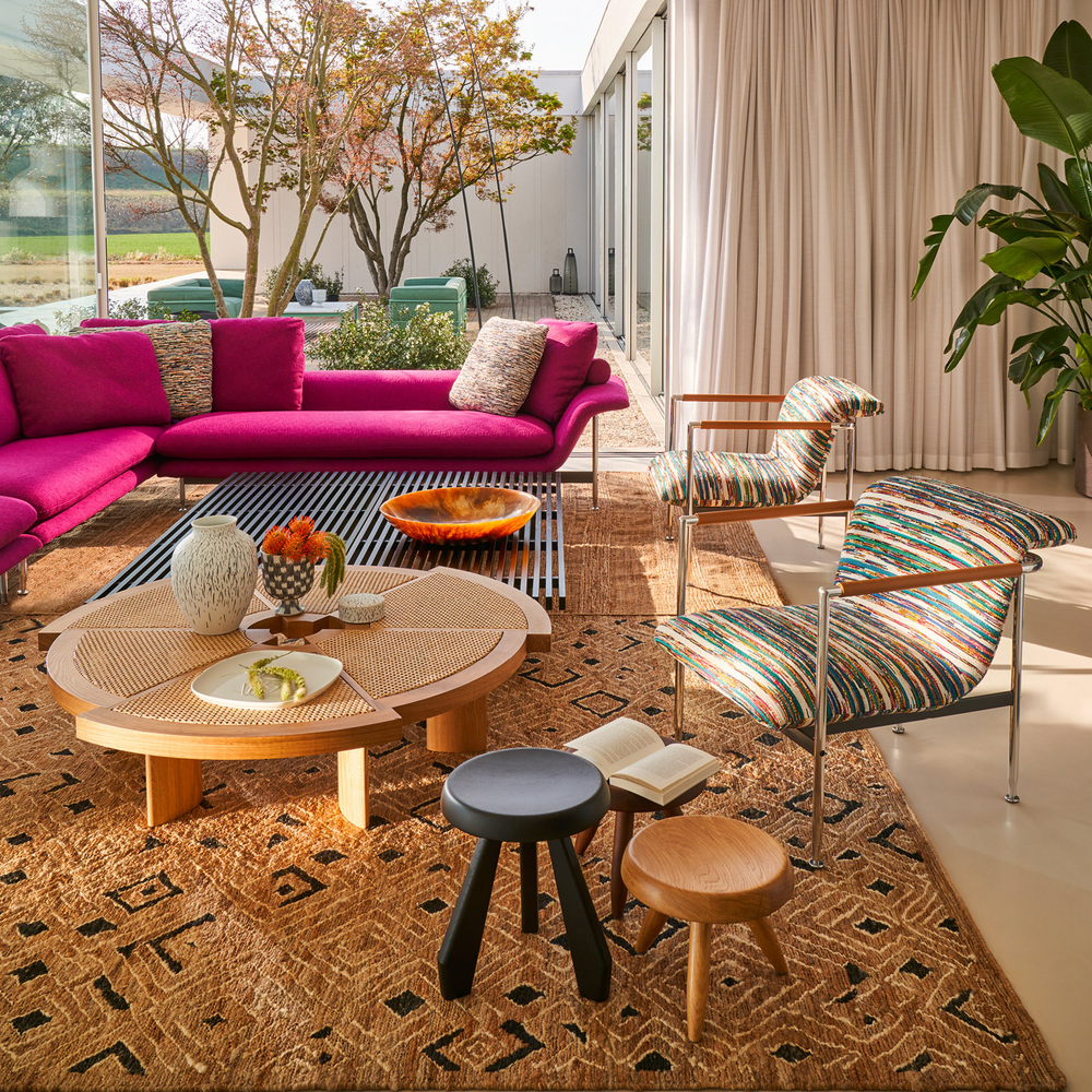 Кресло Cassina ESOSOFT ARMCHAIR