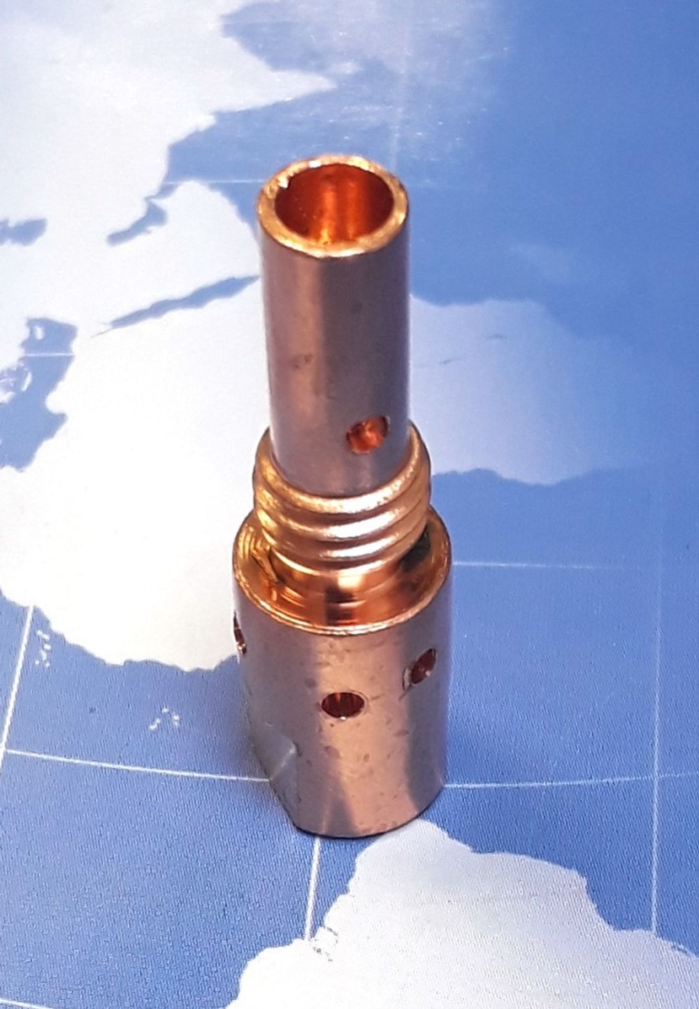 142.0001 Держатель / Вставка / Свеча, предназначен для установки контактного наконечника М6, в ручных и автоматизированных сварочных горелках полуавтоматической сварки MIG/MAG серий МВ 25 АК, MB25EVO;