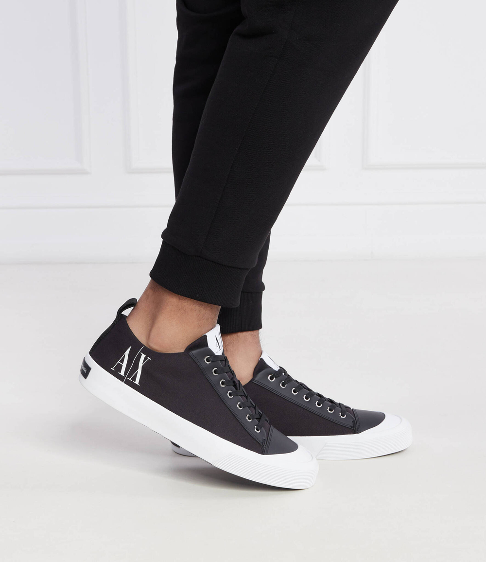 Кроссовки ENGLISH Armani Exchange - черный(XUX140 XV591)