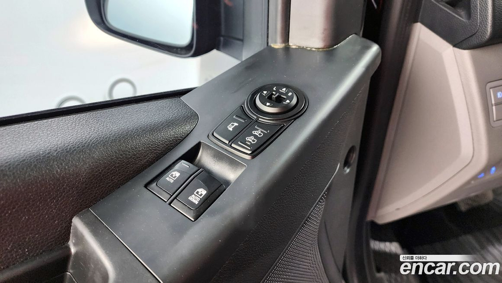 Hyundai Solati 15인승 (12.2021)