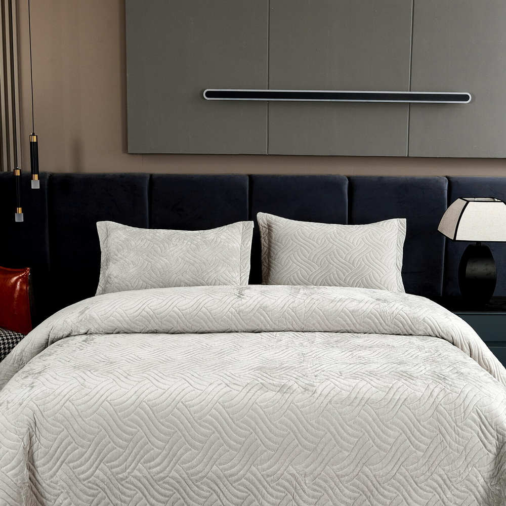 Покрывало 160x220 Sofi De MarkO Деварта светло-серое