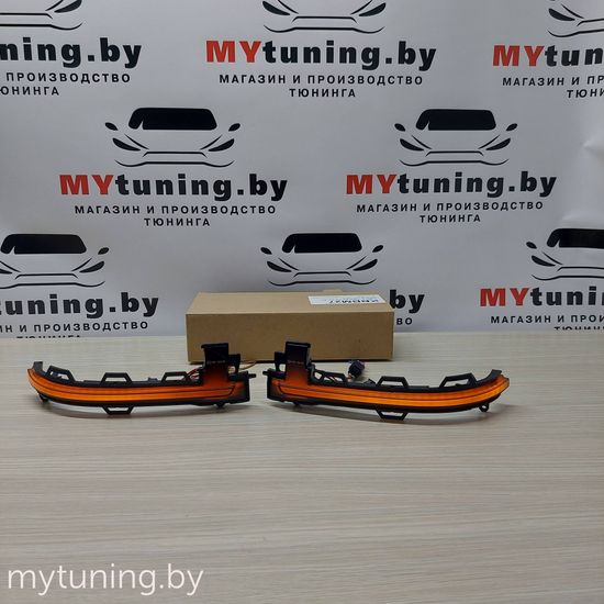 Повторители указателей поворота в зеркала для BMW X3 / X4 / X5 / X6 LED динамические темные