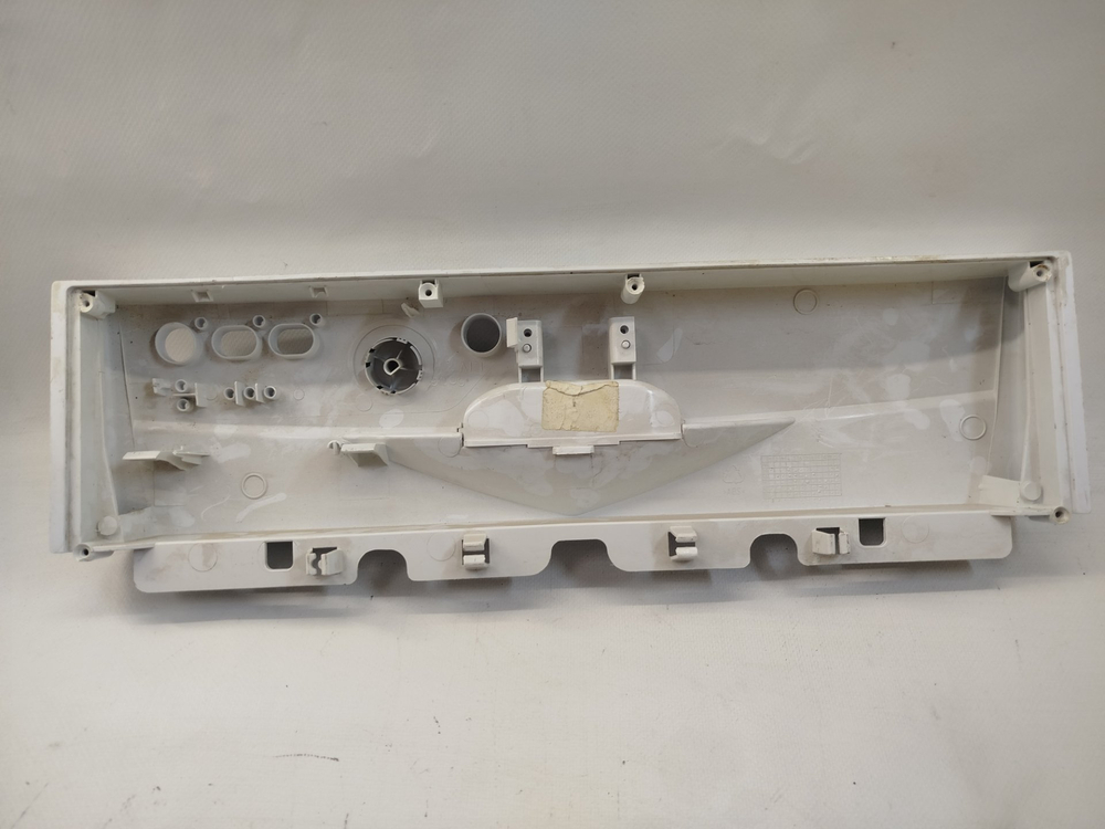 474 Пластиковая панель для посудомоечной машины Indesit DSR 15B3 б/у