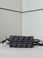 Fendi Small Mamma Baguette 16 cm