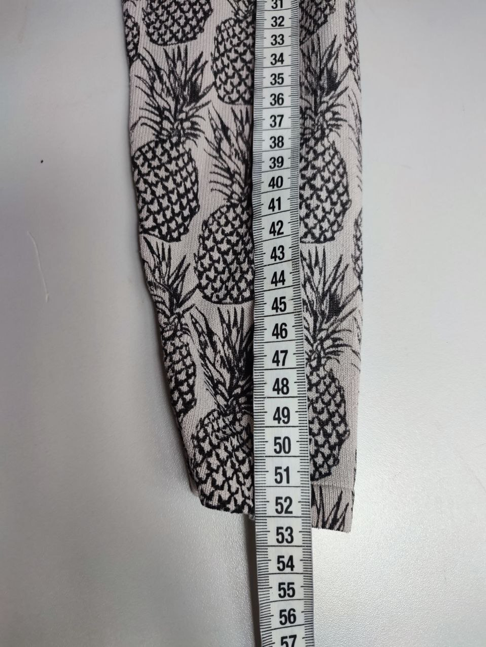 Джемпер Kira Plastinina красивый с принтом 46 размер