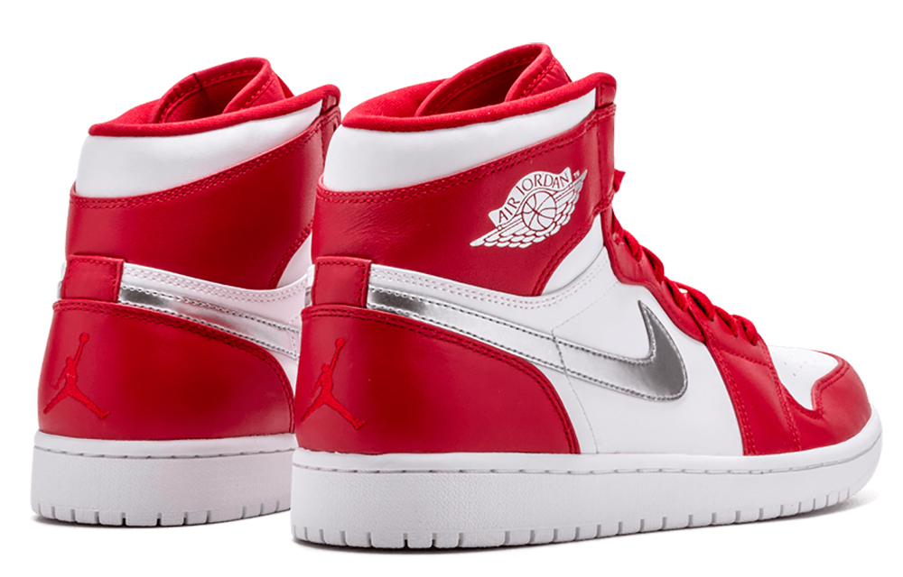 Кроссовки Jordan Air Jordan 1 Retro Silver Medal