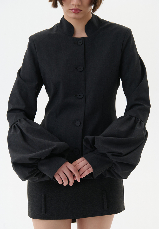 Жакет с объемными рукавами