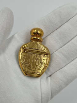 Брошь в виде флакона Christian Dior